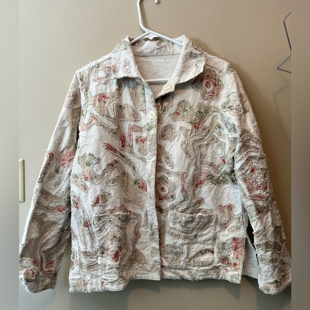 Parsley and sage size M reversible jacket. Embroidered flowers/cream. - Picture 3 of 11